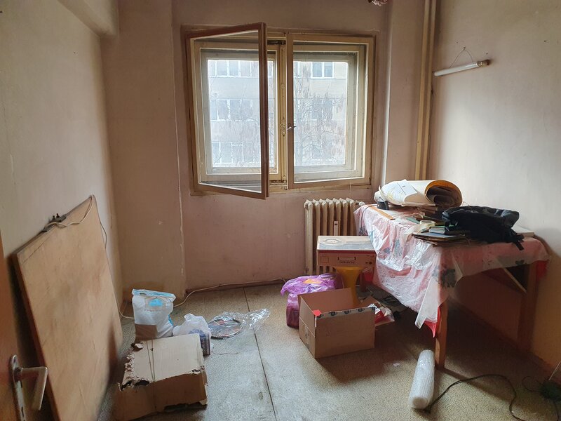 Drumul Taberei, Valea Ialomitei, vanzare 3 camere dec., 4/10, bl. '78.